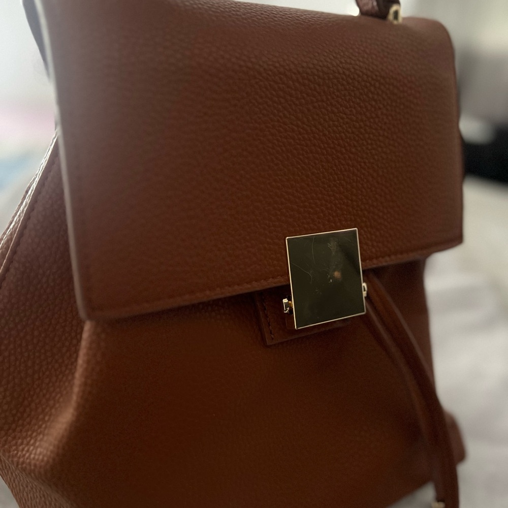 Forever 21 back pack - Picture 7 of 10